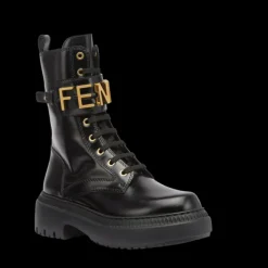 Boots Rangers FENDI lacets cuir noir boucle logo doré