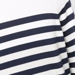 brunello-cucinelli-pull-en-maille-coton-blanc-bleu-rayures-mariniere