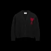 Cardigan AMI Paris laine mérinos feutrée noir cœur rouge