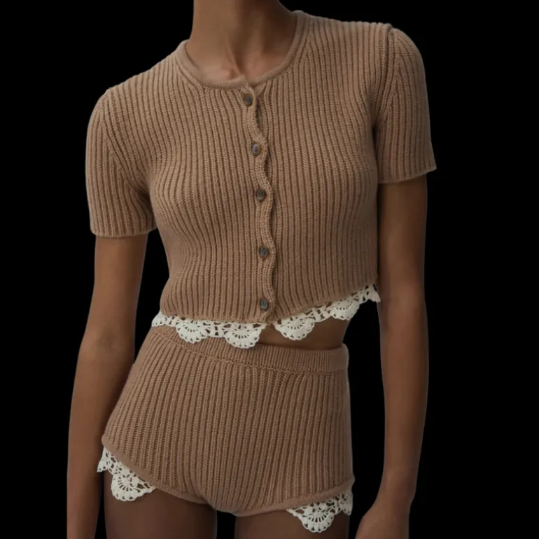 Cardigan MAGDA BUTRYM court manche courte cachemire beige ourlet dentelle crochet