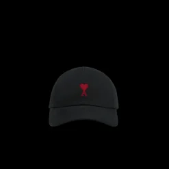 Casquette AMI Paris gabardine de coton peau de pêche noir broderie cœur rouge
