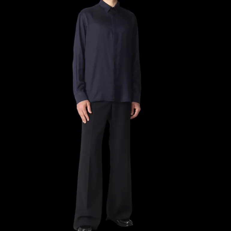 chemise manches longues SAINT LAURENT soie mate et brillante motif ton sur ton bleu nuit