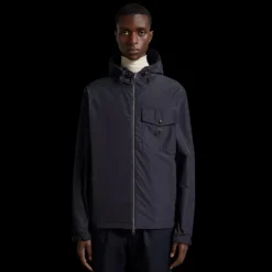 Coupe vent capuche MONCLER Fuyue bleu marine logo gomme poitrine