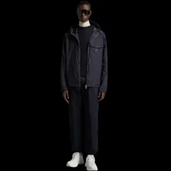 Coupe vent capuche MONCLER Fuyue bleu marine logo gomme poitrine
