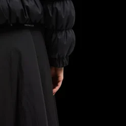 Doudoune courte MONCLER Medonte nylon noir mat matelassé