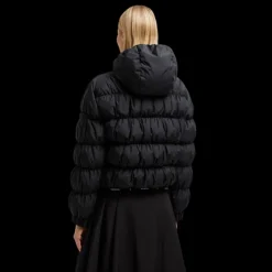 Doudoune courte MONCLER Medonte nylon noir mat matelassé