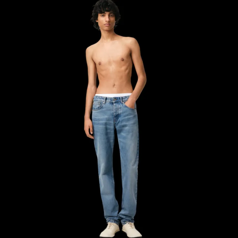 Jean AMI Paris coupe classique coton denim bleu indigo délavé