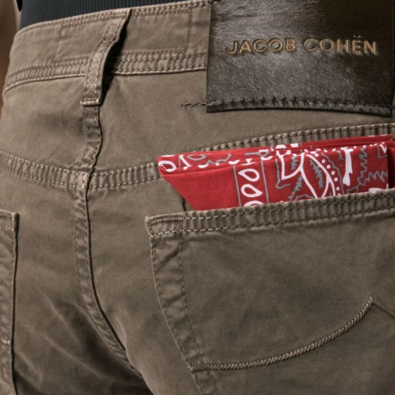 Pantalon JACOB COHEN Bard slim coton marron