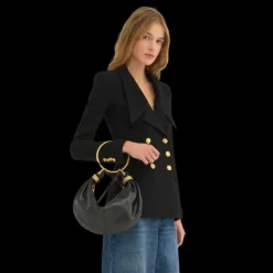 Petit sac CHLOE Hobo cuir veau grainé brillant noir anneaux métal doré