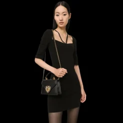 Petit sac DOLCE & GABBANA Devotion cuir veau lisse noir cœur doré bandoulière
