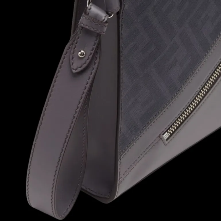 Pochette FENDI Diagonal toile cuir FF gris dragonne