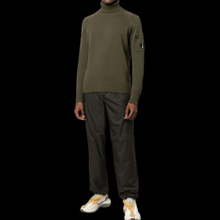 Pull col roulé CP COMPANY maille laine polyamide Kaki lunettes manche