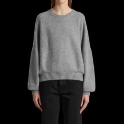Pull large col rond KHAITE Margaux cachemire gris