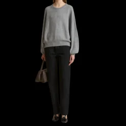 Pull large col rond KHAITE Margaux cachemire gris