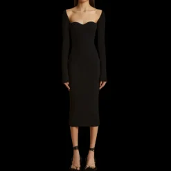 Robe mi longue KHAITE Beth encolure cœur maille viscose côtelée noir