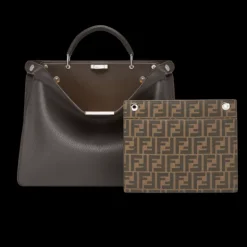 Sac FENDI Peekaboo ISeeU moyen cuir grainé marron foncé