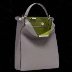 Sac FENDI Peekaboo X-lite cuir gris surpiqué bandoulière