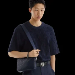 Sac porté épaule FENDI compact toile FF bleu jean denim cuir bleu marine