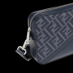 Sac porté épaule FENDI compact toile FF bleu jean denim cuir bleu marine