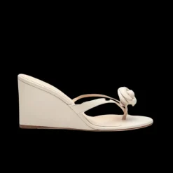 Sandales compensées MAGDA BUTRYM à fleurs en cuir crème