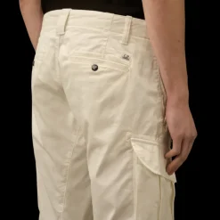 Short cargo CP COMPANY coton stretch doux blanc poche verre lunette