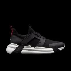 Sneakers baskets MONCLER Lunarove noir semelle blanche