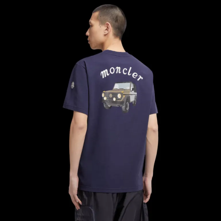 T-shirt coton bleu marine Moncler x Mercedes-Benz by NIGO dos voiture